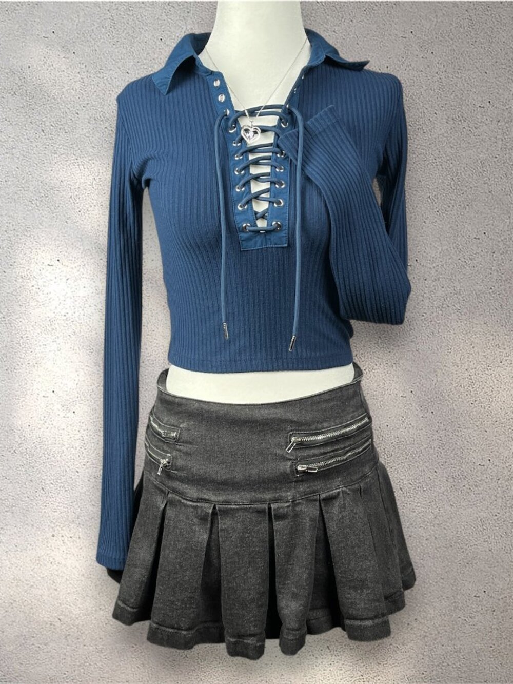 GUESS Lace-Up Collared Crop Top Women's XS Navy Ribbed Long Sleeve Y2K Cybercore
